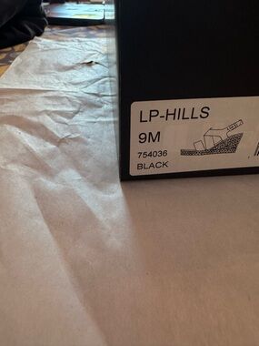 NWT Liverpool Wedge Sandals 8.5